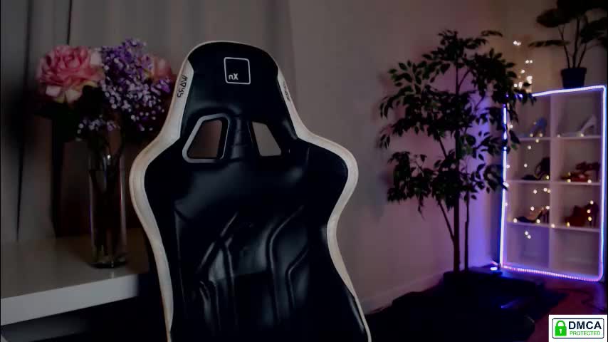 queensy_sins_x Live Sex February 16, 2026