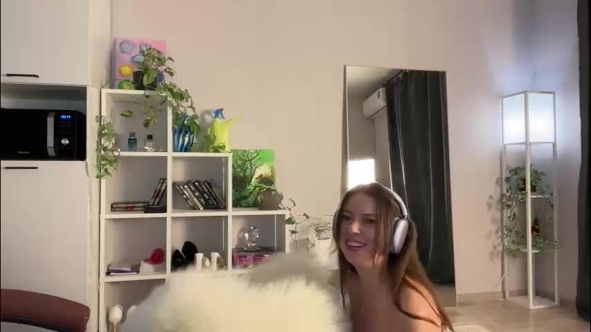 sweetdreamvic Live Sex February 16, 2026