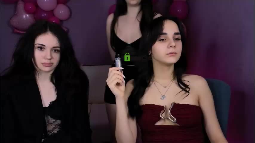 riley_sanders Live Sex February 16, 2026