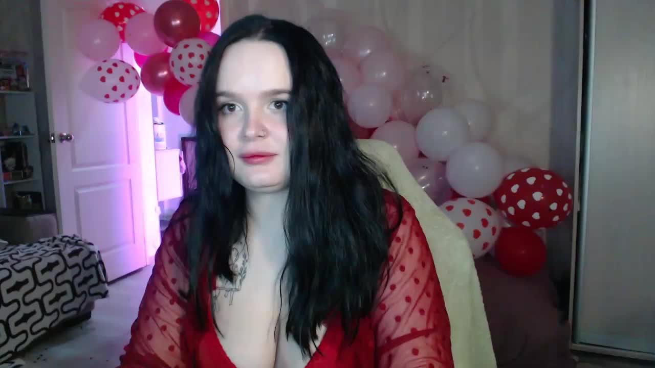 Lizzi-Peach Live Sex February 16, 2026