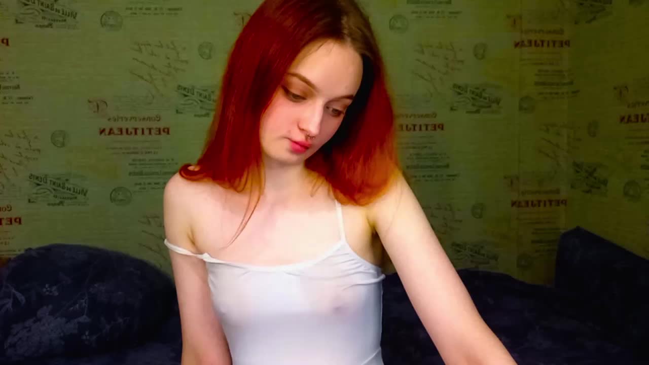 emiless Live Sex February 16, 2026