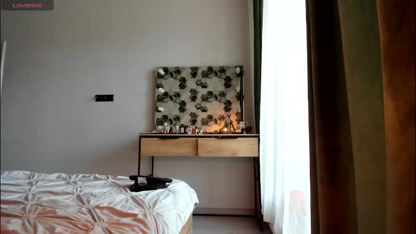 selena_rase Live Sex February 16, 2026