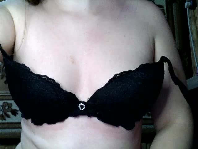 Viktoriia21 Live Sex February 17, 2026