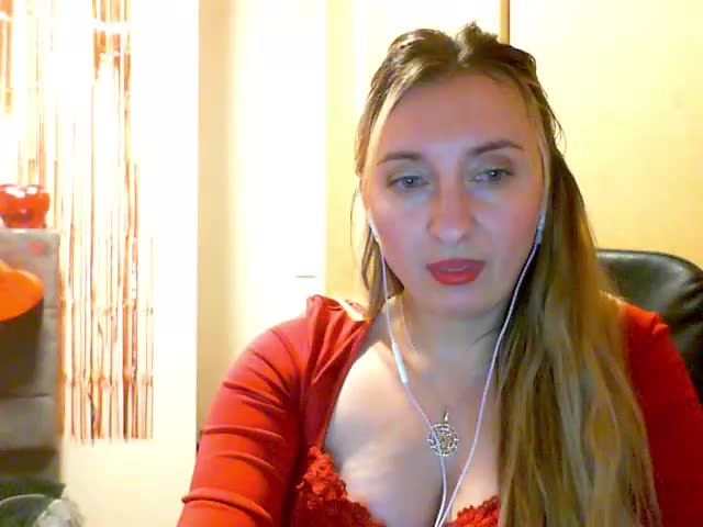 RuslanaFlower Live Sex February 17, 2026