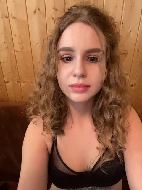 Sweetie_Kitty Live Sex February 17, 2026