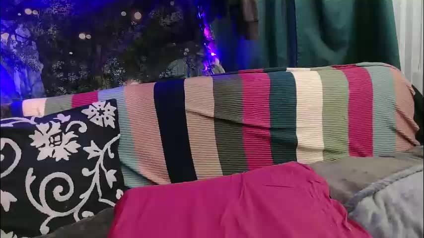 average_girl222 Live Sex February 17, 2026