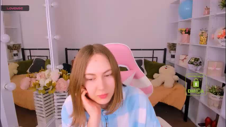elma_lily Live Sex February 17, 2026