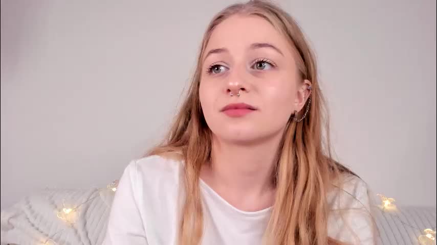 mia_meows Live Sex February 17, 2026