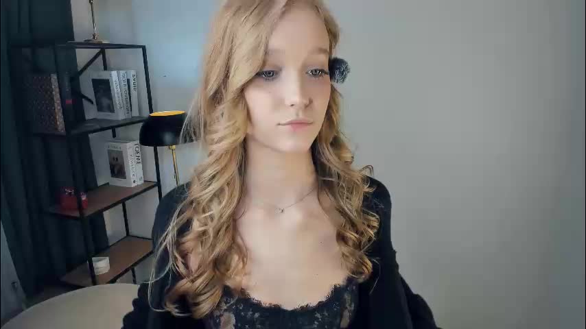 alicemelison Live Sex February 17, 2026