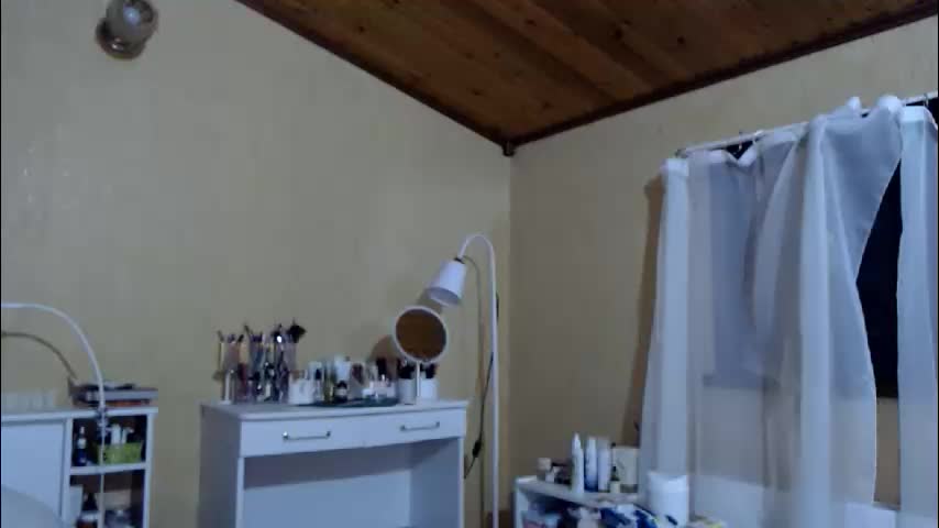 hugetittiesgerda Live Sex February 17, 2026