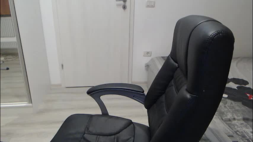 blue_eyes96 Live Sex February 17, 2026