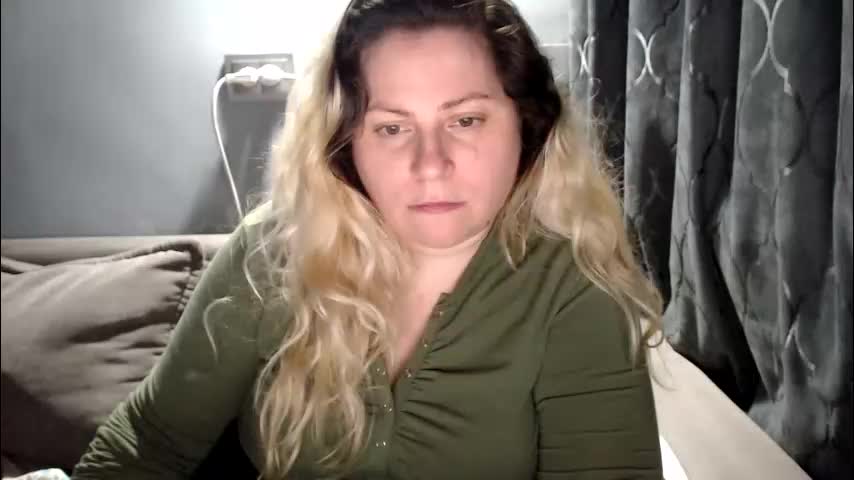 candycream74 Live Sex February 17, 2026