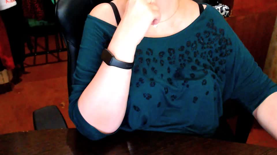 Alisa1917 Live Sex February 17, 2026