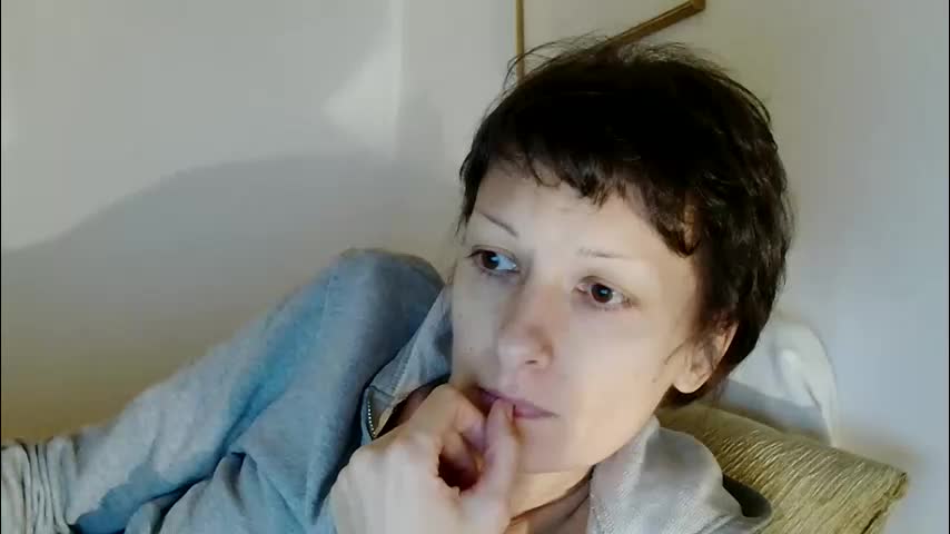 bebacksooon Live Sex February 17, 2026