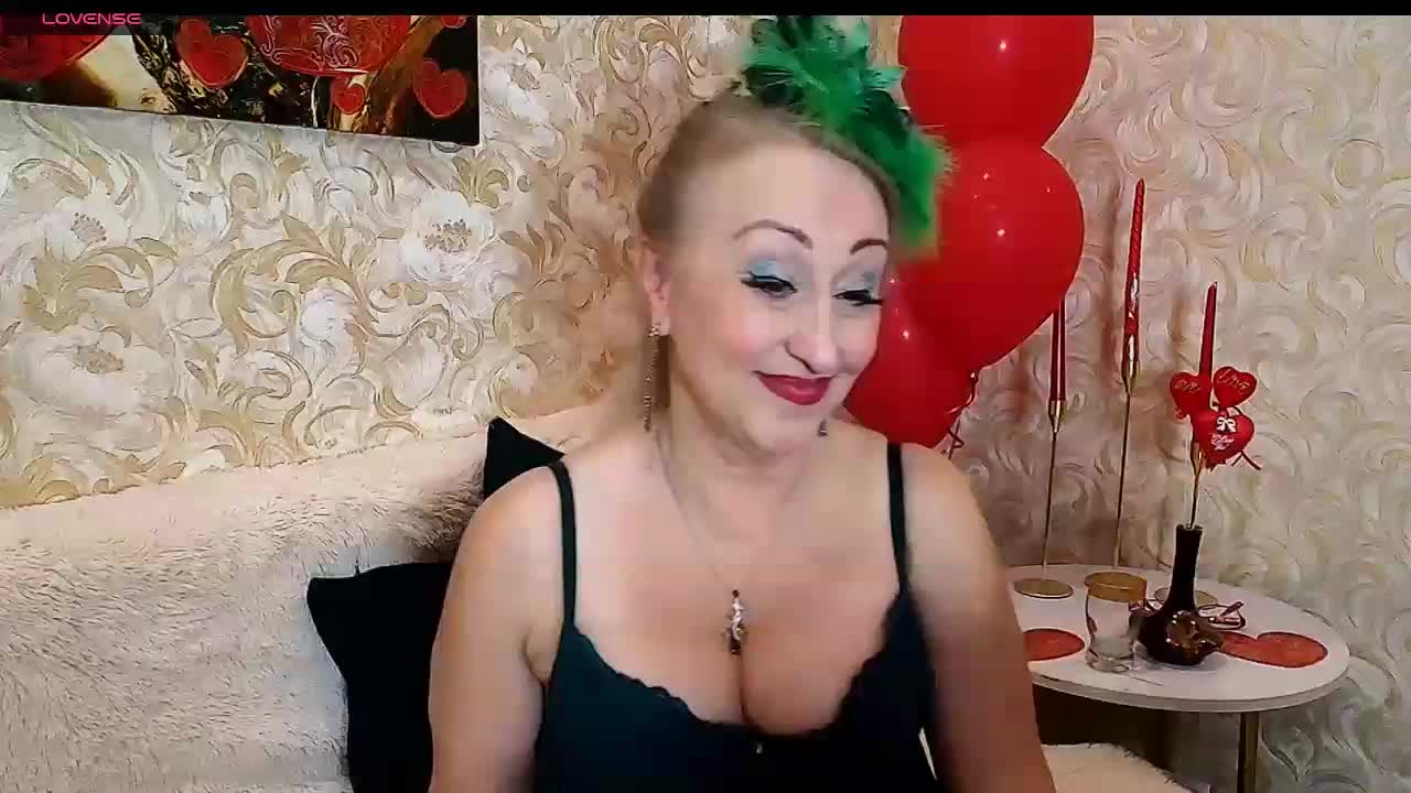 SaraSmith Live Sex February 17, 2026