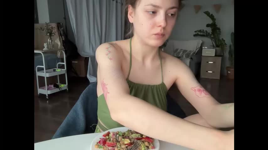 holydori Live Sex February 17, 2026