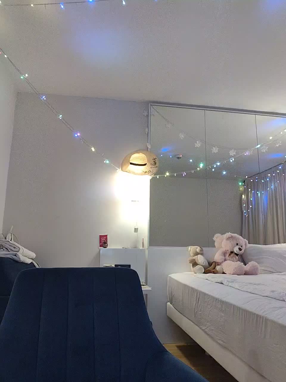 Lola3000 Live Sex February 17, 2026