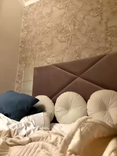 Ekaterina2221 Live Sex February 17, 2026