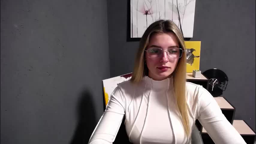 olivia_vi Live Sex February 18, 2026