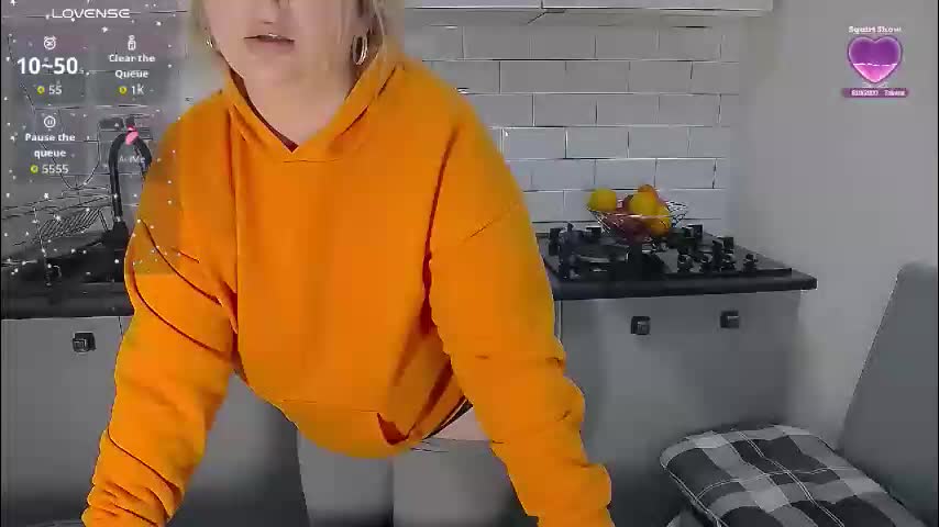 mojjo_erika Live Sex February 18, 2026