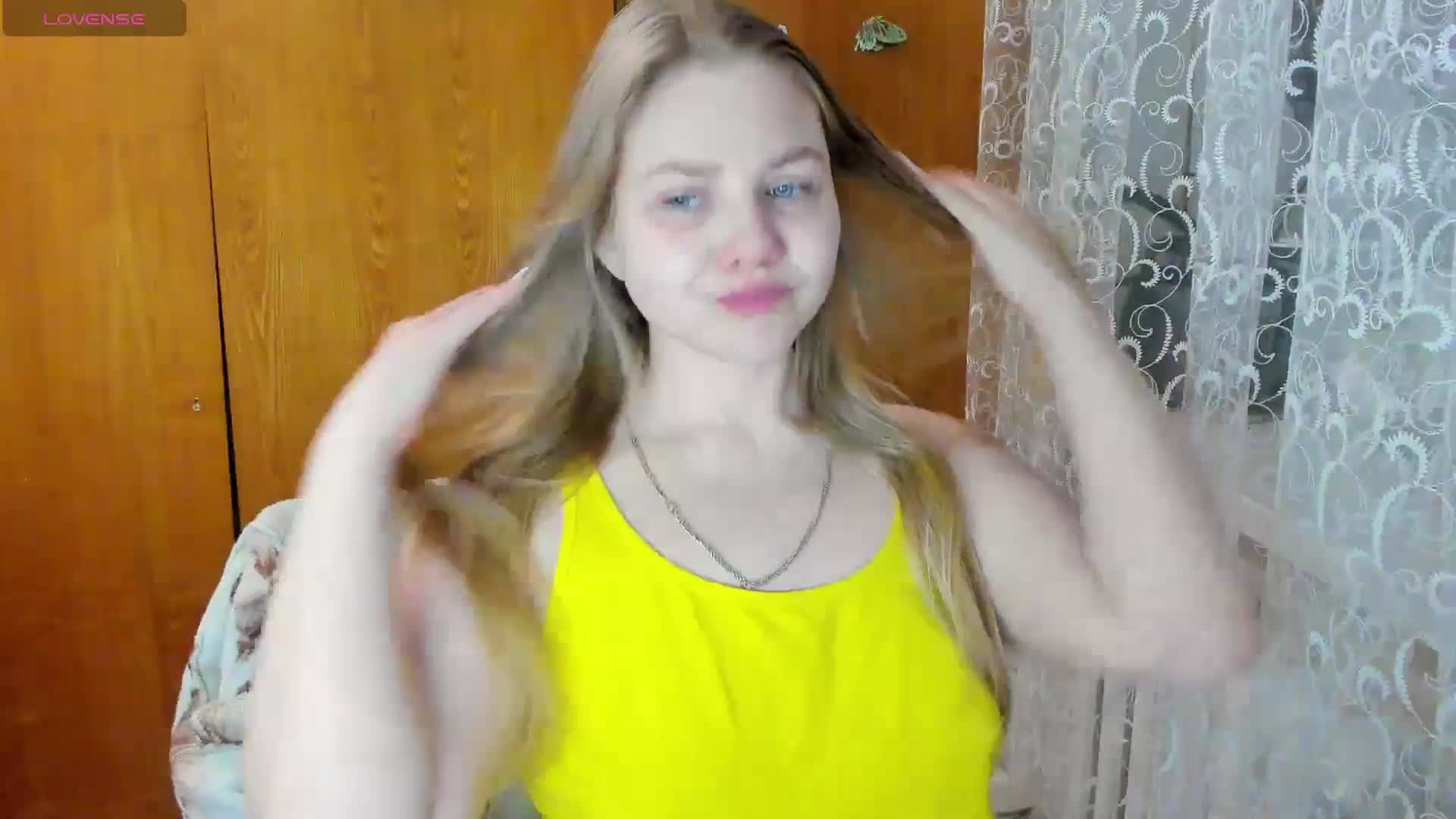 Emma-Frizea Live Sex February 18, 2026