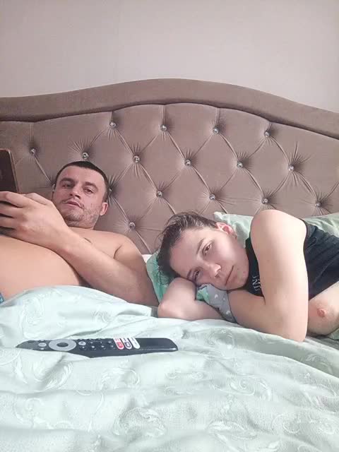 UAlinas2003 Live Sex February 18, 2026