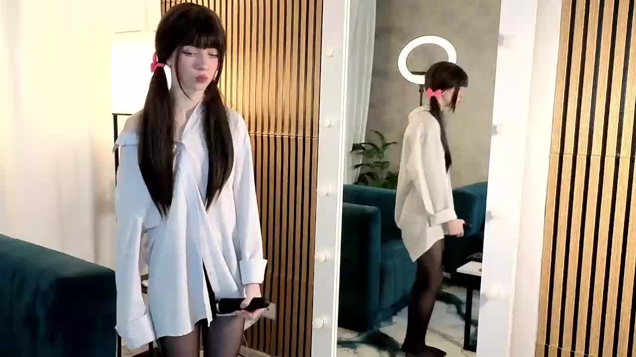 ViollaDream Live Sex February 18, 2026