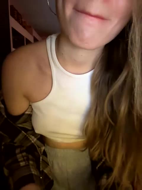 -Darinaa- Live Sex February 18, 2026