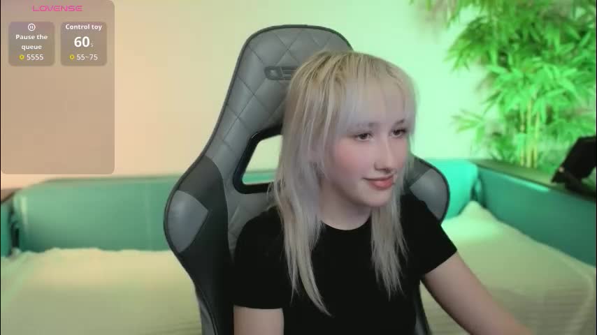 chrome_heartz Live Sex February 18, 2026