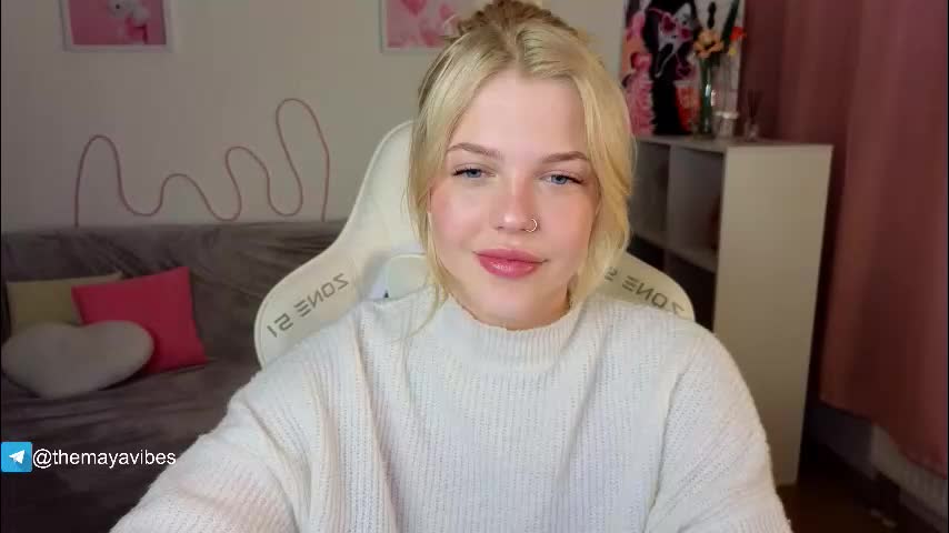 maya_blonde18 Live Sex February 18, 2026