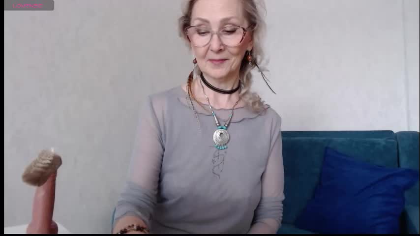 agatha_moore_ Live Sex February 18, 2026