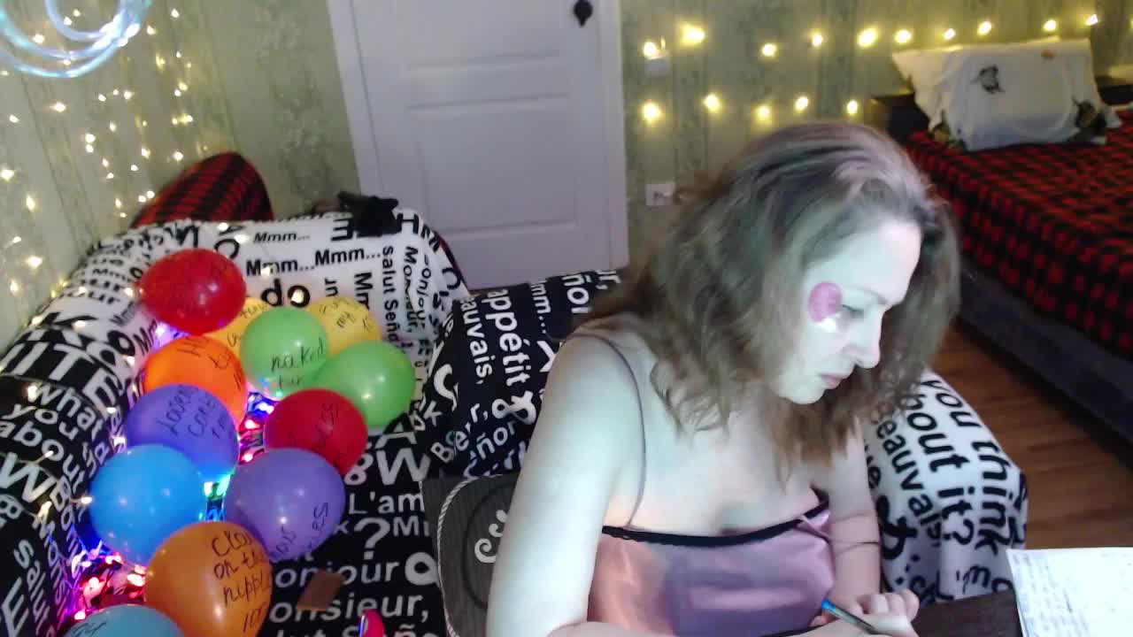 MeganIris Live Sex February 18, 2026