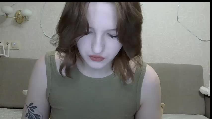 -Evmenida Live Sex February 19, 2026