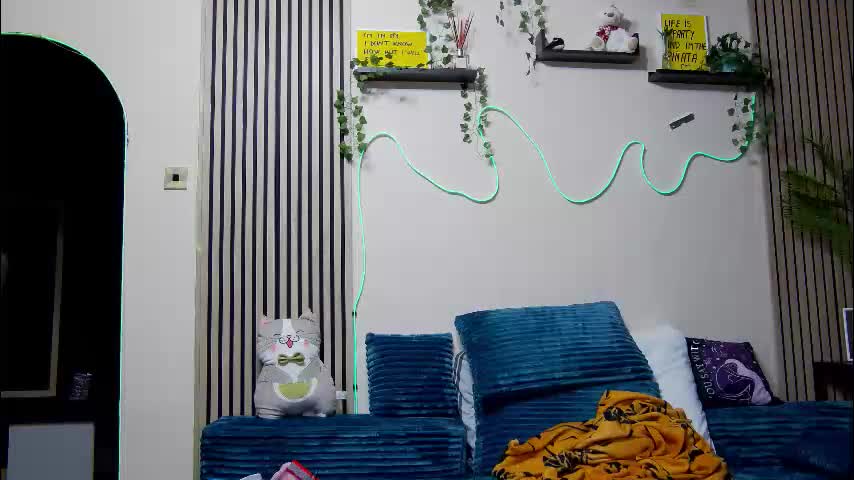 karoline121 Live Sex February 19, 2026