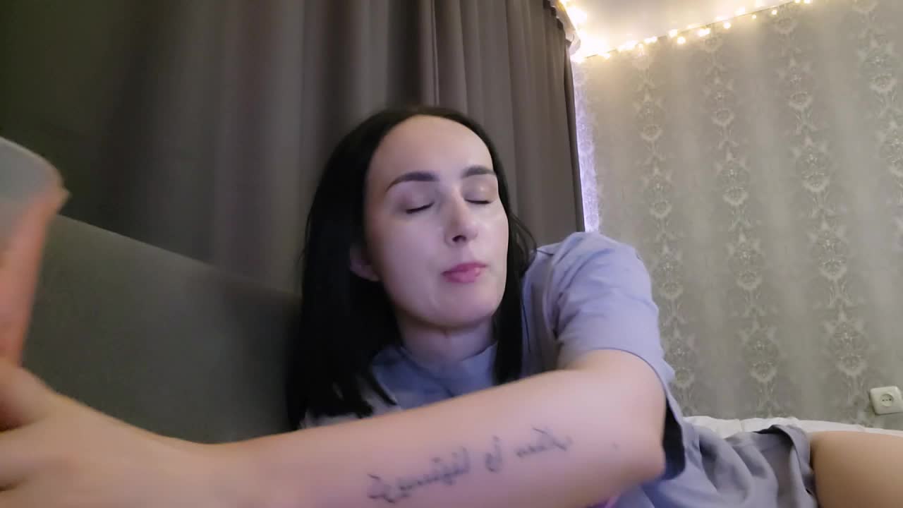 KarenClark Live Sex February 19, 2026