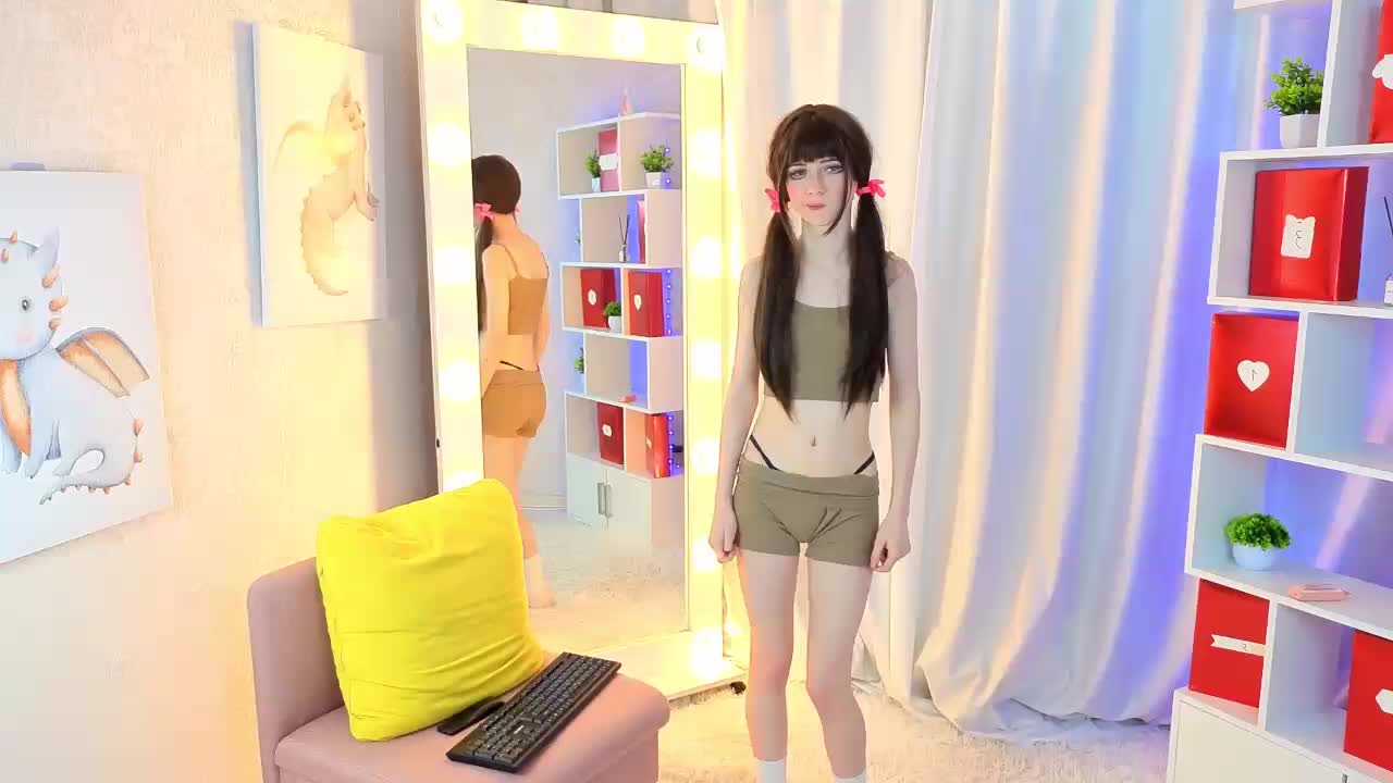 ViollaDream Live Sex February 19, 2026