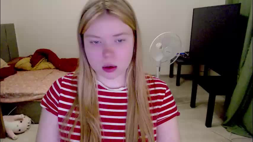 kitten_jenny01 Live Sex February 19, 2026