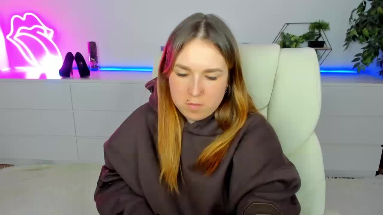 SofiiDarling Live Sex February 19, 2026