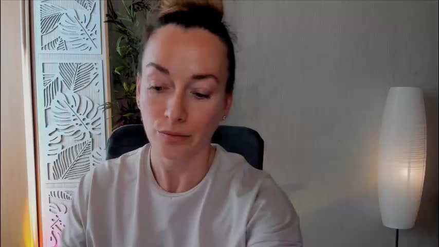 save_the_qween Live Sex February 19, 2026