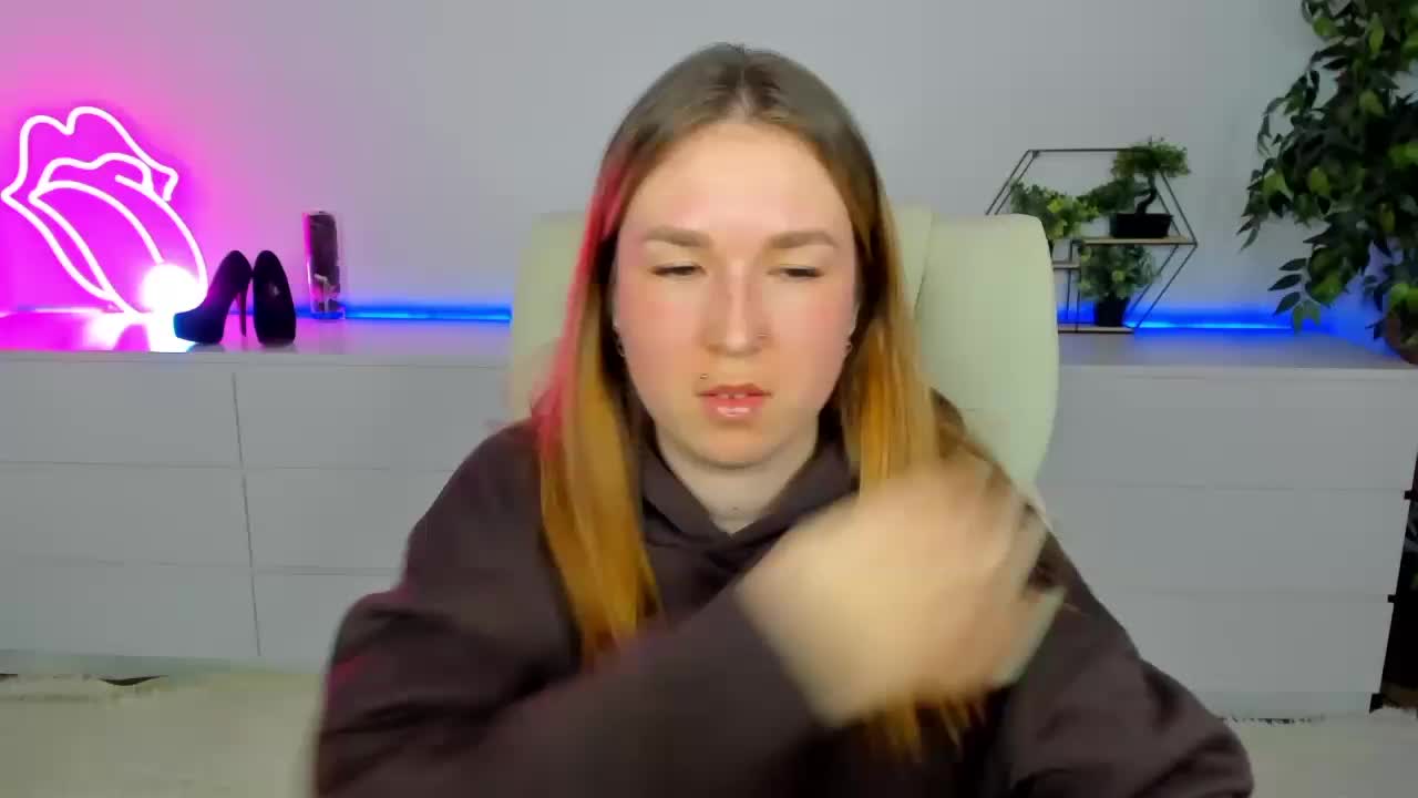 SofiiDarling Live Sex February 19, 2026