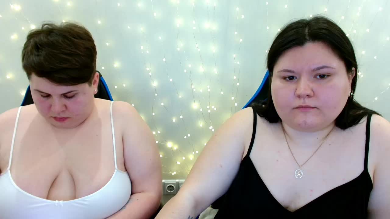 BeckyAndEllen Live Sex February 19, 2026