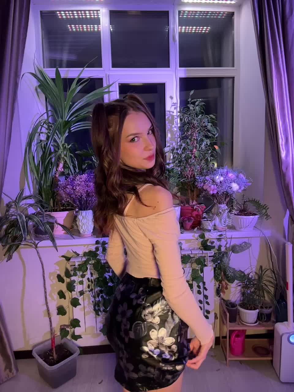 WednesdayFridayAddams Live Sex February 19, 2026