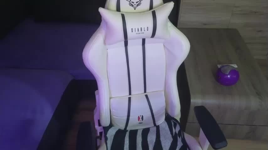 Molligspielle Live Sex February 19, 2026