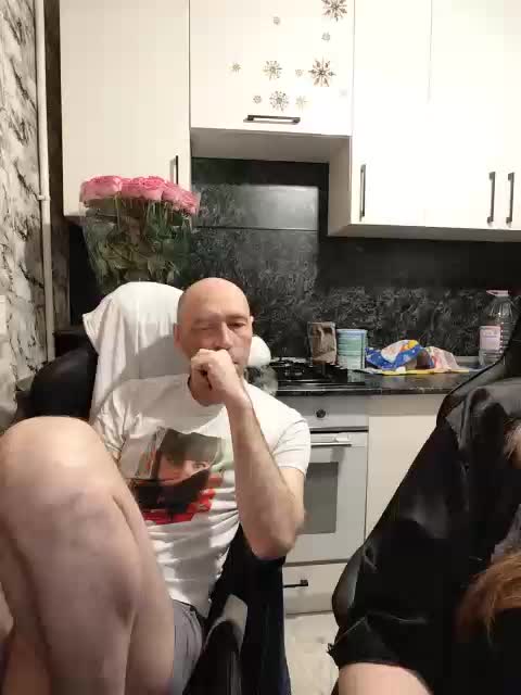 Innokentiy449 Live Sex February 19, 2026