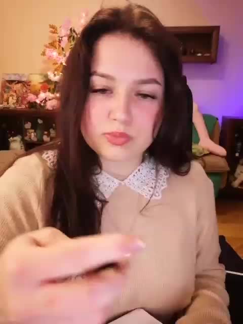JuliaHesperaks Live Sex February 19, 2026