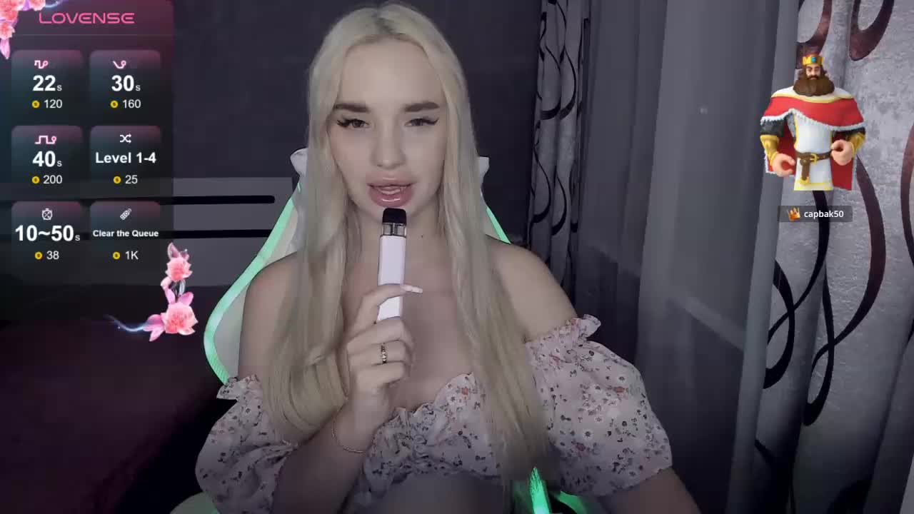 KiraKrox Live Sex February 19, 2026