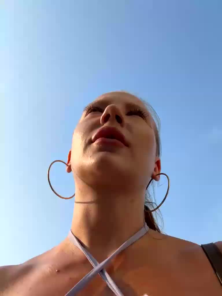 Linnea Live Sex February 20, 2026