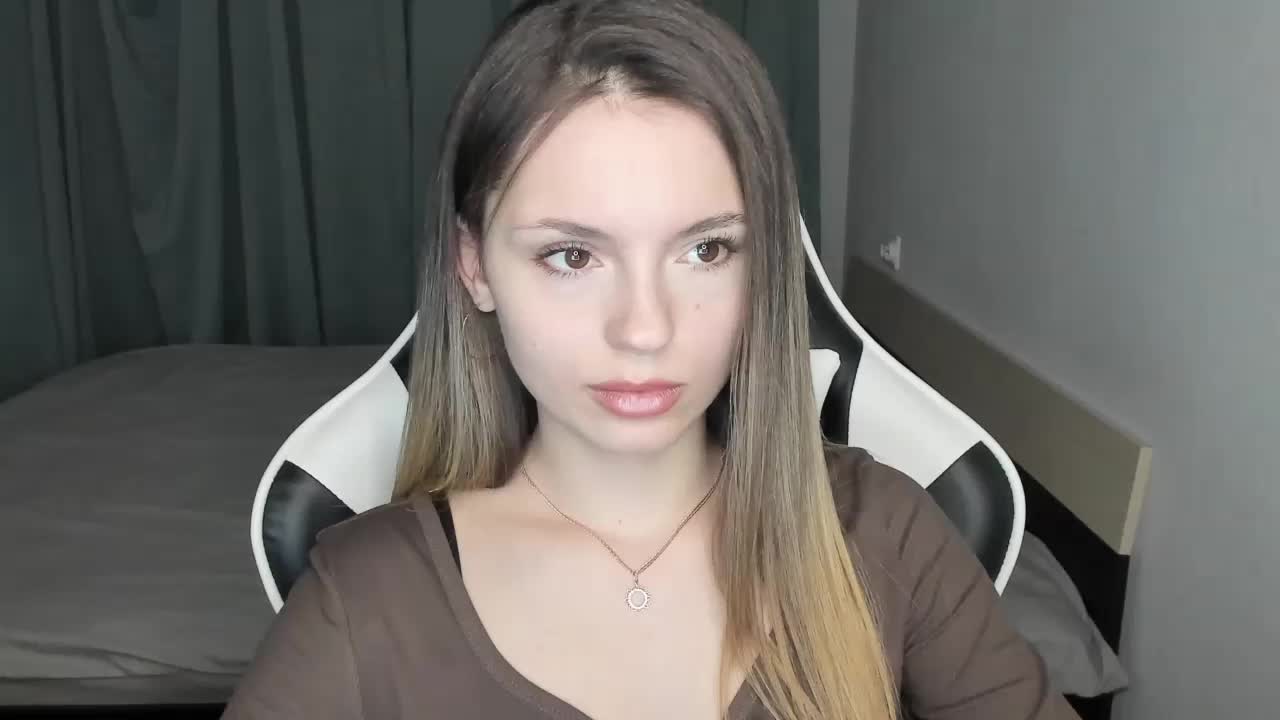 EmiMe Live Sex February 20, 2026