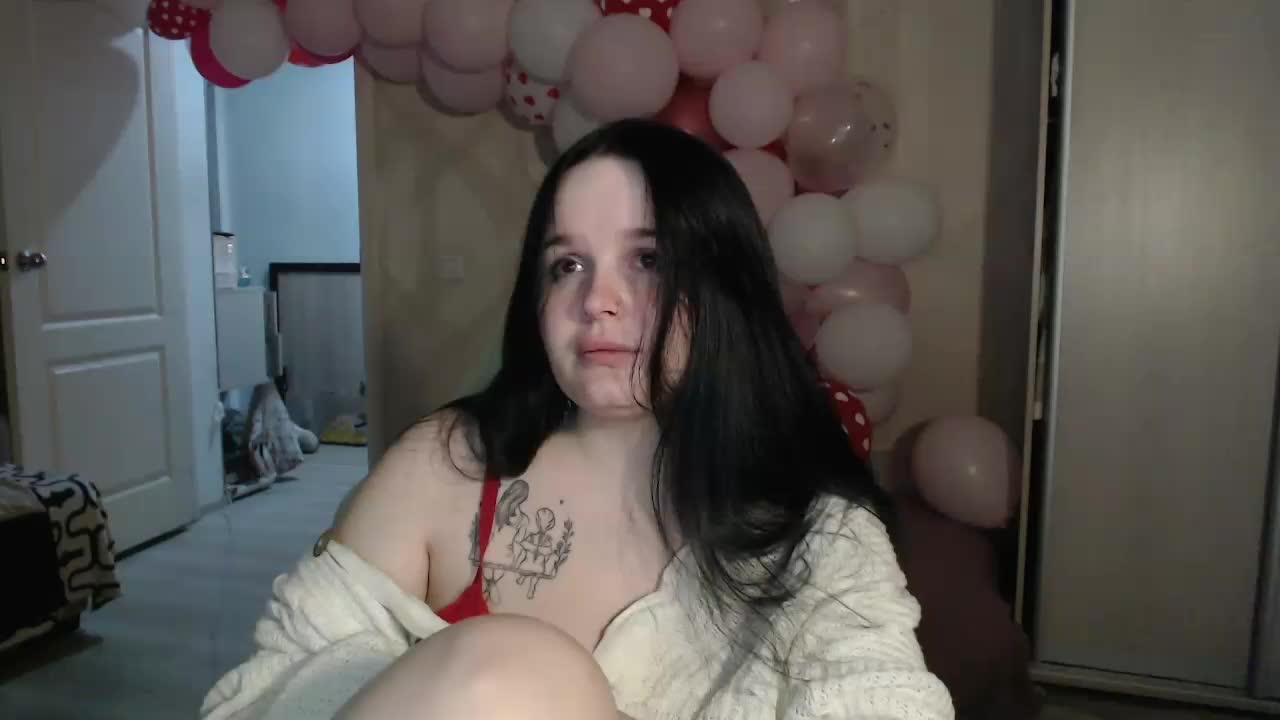 Lizzi-Peach Live Sex February 20, 2026