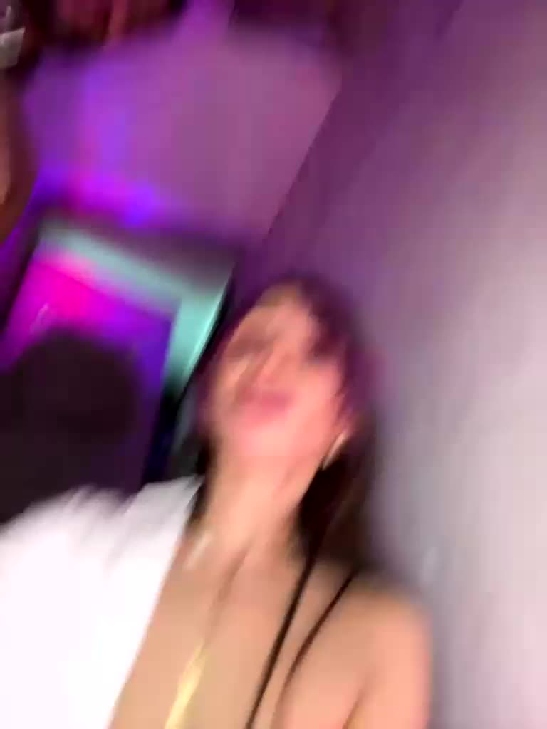 VIP17CoupleDream Live Sex February 20, 2026